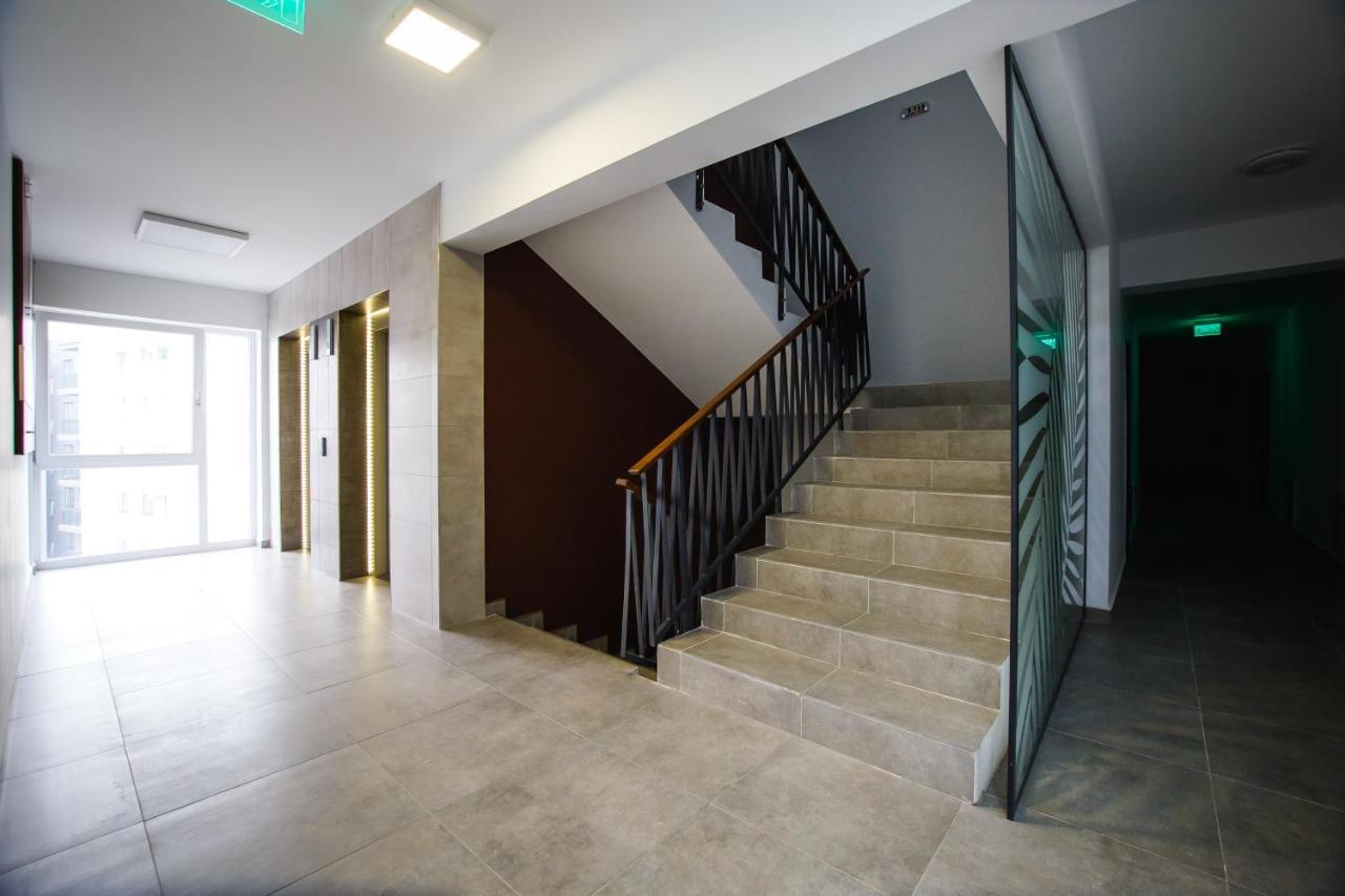 Pinkwood Harmony Apartment Oradea Exterior foto