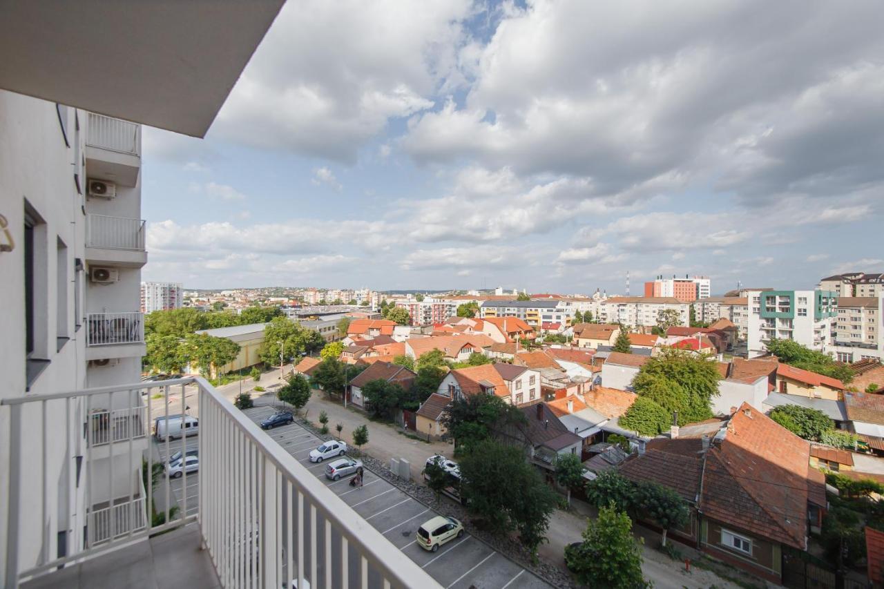 Pinkwood Harmony Apartment Oradea Exterior foto