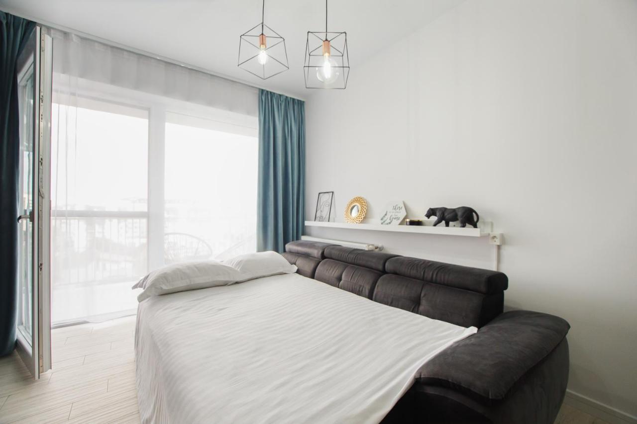 Pinkwood Harmony Apartment Oradea Exterior foto